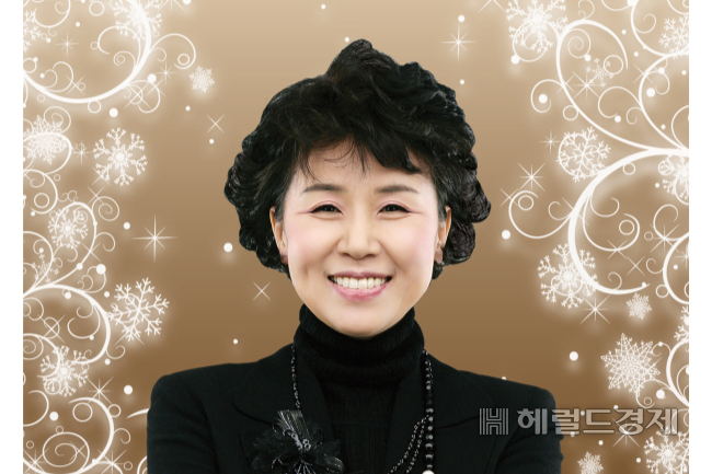 “저 사람도 가수에요?”…심수봉, 과거엔 정미애에 ‘막말’ 목겸담
