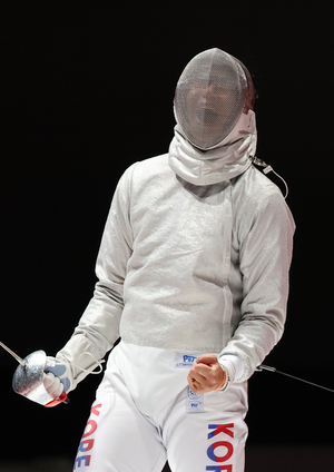 Sabre fencer Oh Sang-uk feels Asia's fencing getting stronger
