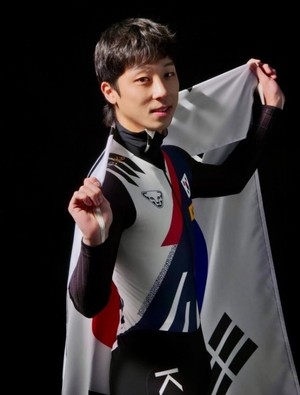 김건우 “사망글, 내가 작성한 것 아니다”…직접 생존 신고
