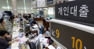 “3억 빌렸는데 月 6만원 더 낸다”…예금금리 오르자 주담대도 ‘꿈틀’