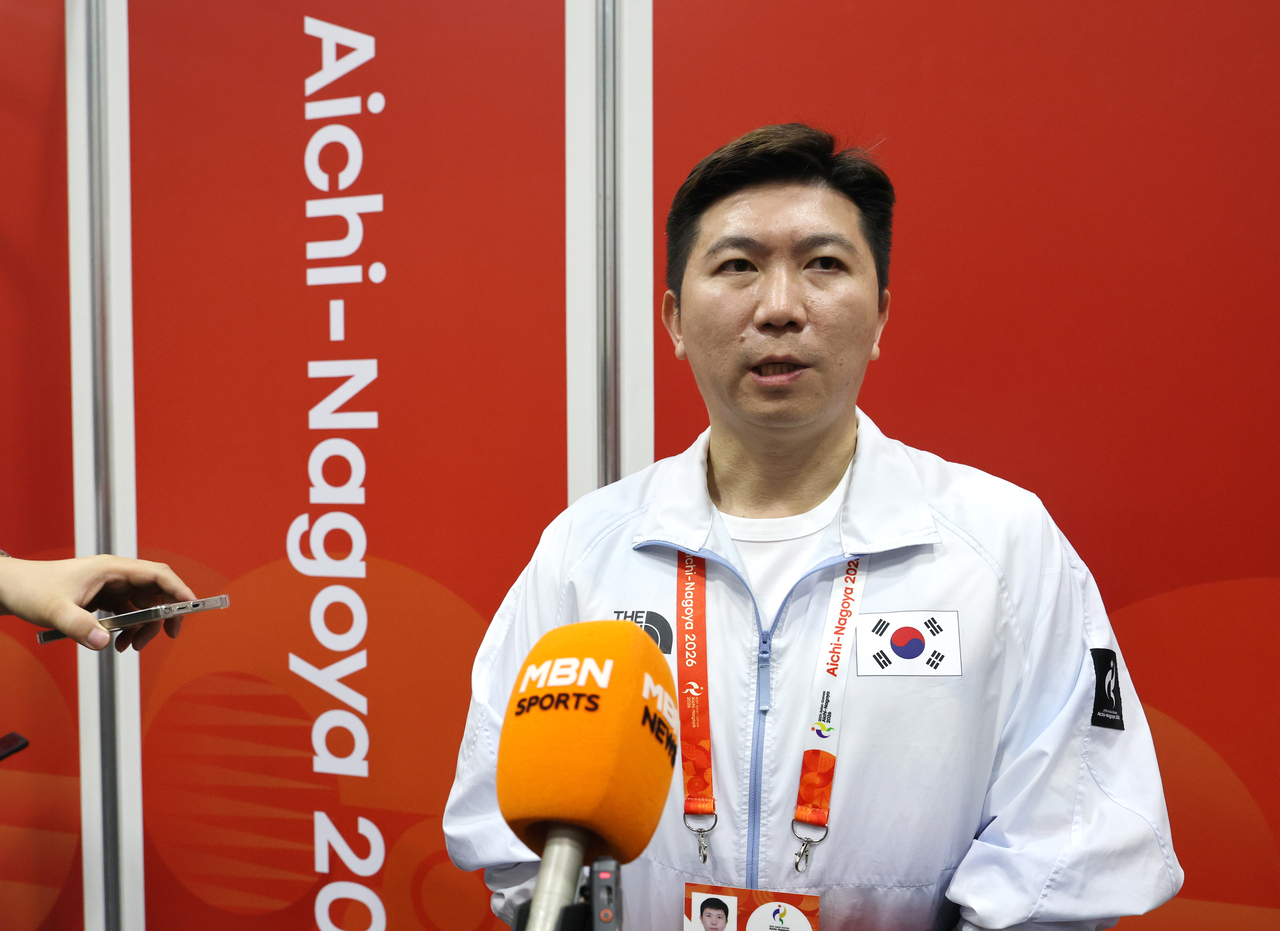 Ryu Seung-min, president of the Korean Sport & Olympic Committee, speaks to South Korean media at the Main Press Centre of the Asian Games in Nagoya, Japan, on Sept. 24, 2026. (Yonhap)