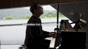 가수 이승철 출연한 더헤븐리조트 캠페인, 뉴욕 타임스퀘어에 등장