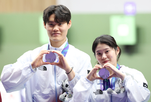 South Korea earns silver, bronze in team shooting events
