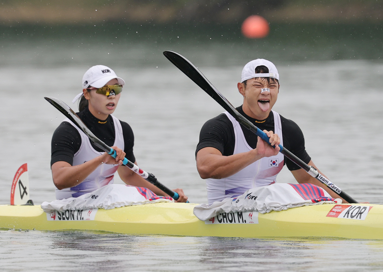韓카누 금2·은2…혼성 카약 2인승 500m 은메달