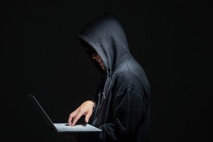 배우자 성관계 영상도…엽기 성인사이트 ‘소라넷’ 파생 사이트 운영자 구속 송치