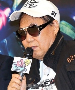 조영남 “내 생에 가장 웃겼던 일”…또 전처 윤여정 언급