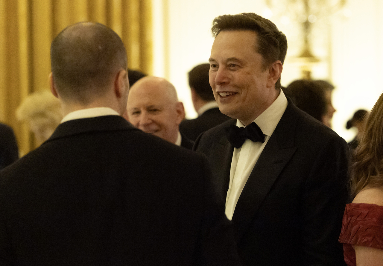 Tesla CEO Elon Musk attends a state dinner hosted by US President Donald Trump for Chinese President Xi Jinping at the East Room of the White House in Washington on Thursday (local time). [Getty Images]
