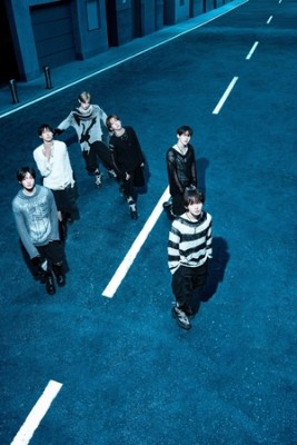 ‘10월 컴백’ 킥플립, 힘찬 미래 향해 달리는 뜨거운 청춘..‘미완성’ MV 공개