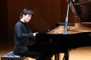 피아니스트 김세현, 英 아스코나스 홀트와 전속계약