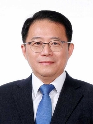 강명수 산업경제부시장.