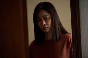 ‘실낙원’ 김현주, 연상호 손잡고 스크린 컴백 “가장 신뢰할 수 있는 배우”