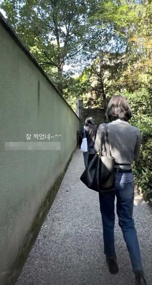 사진=송혜교 채널