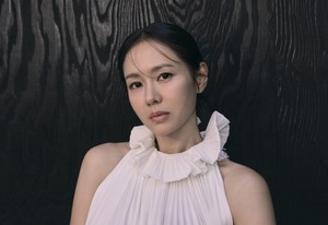 [뮤:터뷰②] ‘스캔들’ 손예진 “현빈 눈치보기 짤? 남편이 먼저 보내…‘에너지’ 지창욱 X‘순수’ 나나에 감탄”