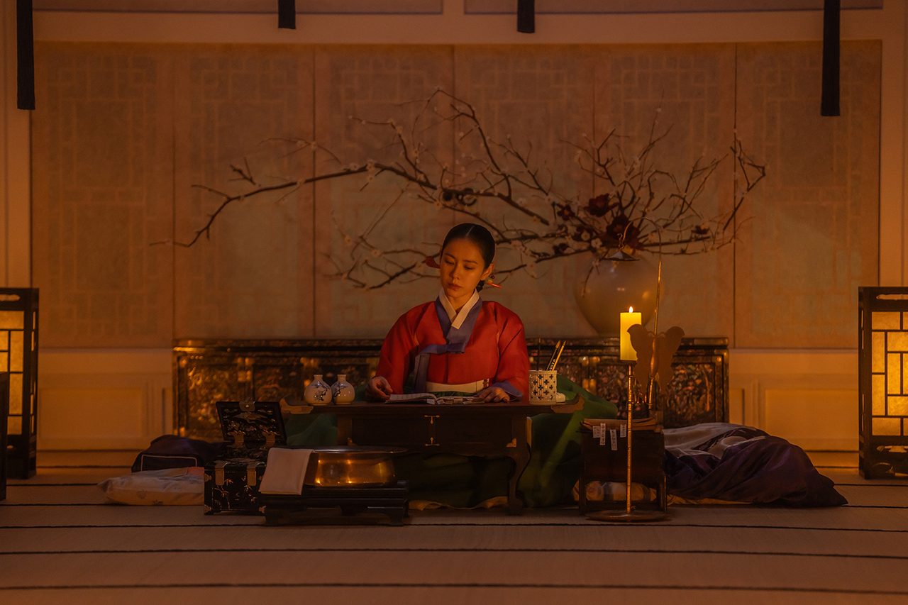"The Scandal," starring Son Ye-jin as Cho Yoon (Netflix)