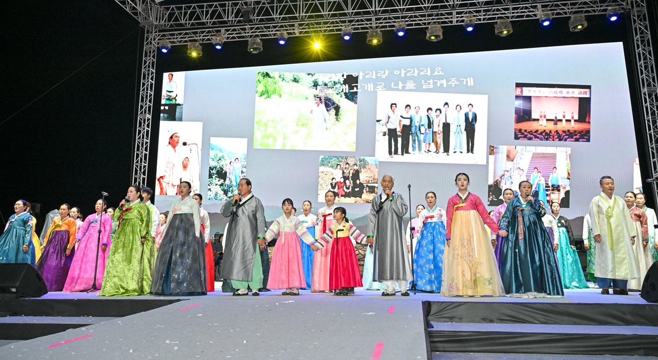 정선아리랑제 지난 축제 모습, 아리랑 대합창
