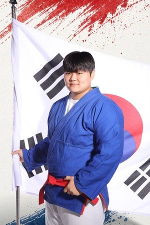 김민영, 쿠라시 AG 한국 첫 금메달…女 87㎏ 초과급