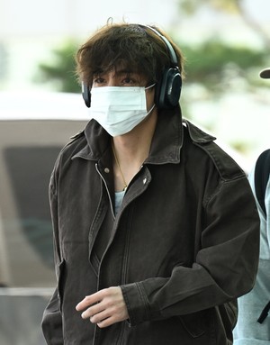 [포토]BTS 뷔 ‘눈 만 보여도 우린 알 수 있지’