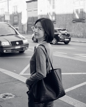 송혜교, 외국 나가면 집 가고 싶은 마음 똑같네..자유시간도 예쁘면 반칙
