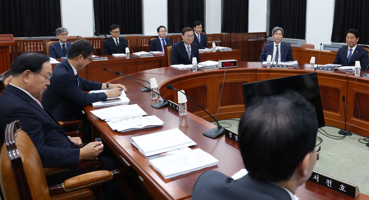 국정원 “우크라가 ‘北포로 송환 비공개’ 선제요청…김주애, 후계 내정자 입지 강화”(종합)