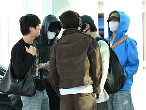 [포토] ‘정국 티셔츠로 큰 웃음 주는’ 진