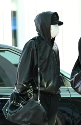 [포토]‘다 가렸는데 어딘가 달라’ BTS 지민