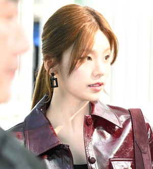 [포토] 있지 예지 ‘가을 소녀로 변신’