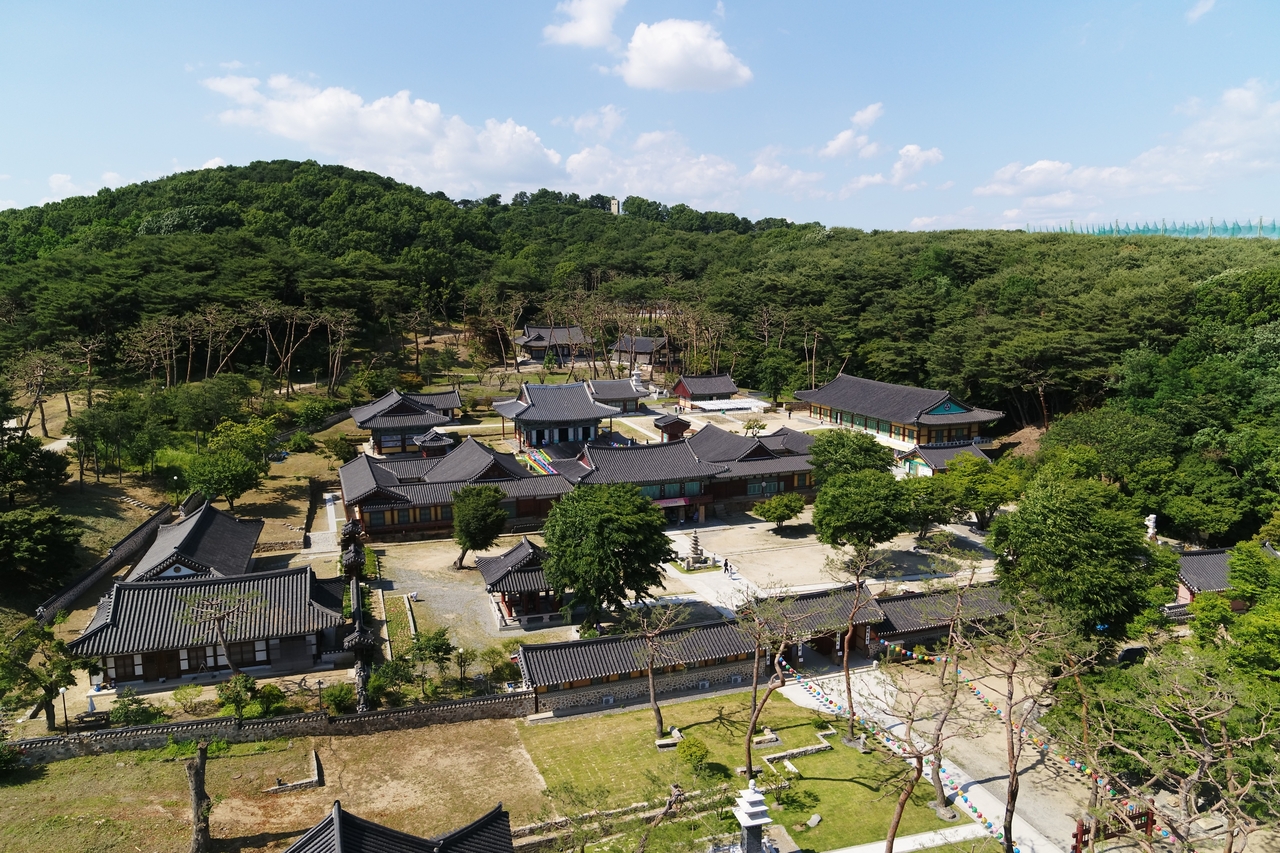 용주사.[화성시 제공]