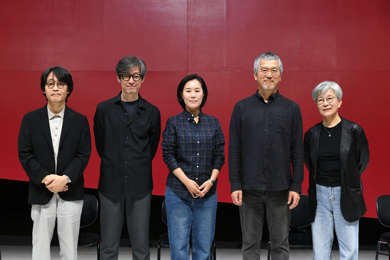 From left: Set designer Lim Il-jin; directors Jung Young-doo, Seo Ji-hye and Kang Ryang-won; and Park Jeong-hee, artistic director of the National Theater Company of Korea, pose for a group photo after a press conference on Wednesday. (National Theater Company of Korea)