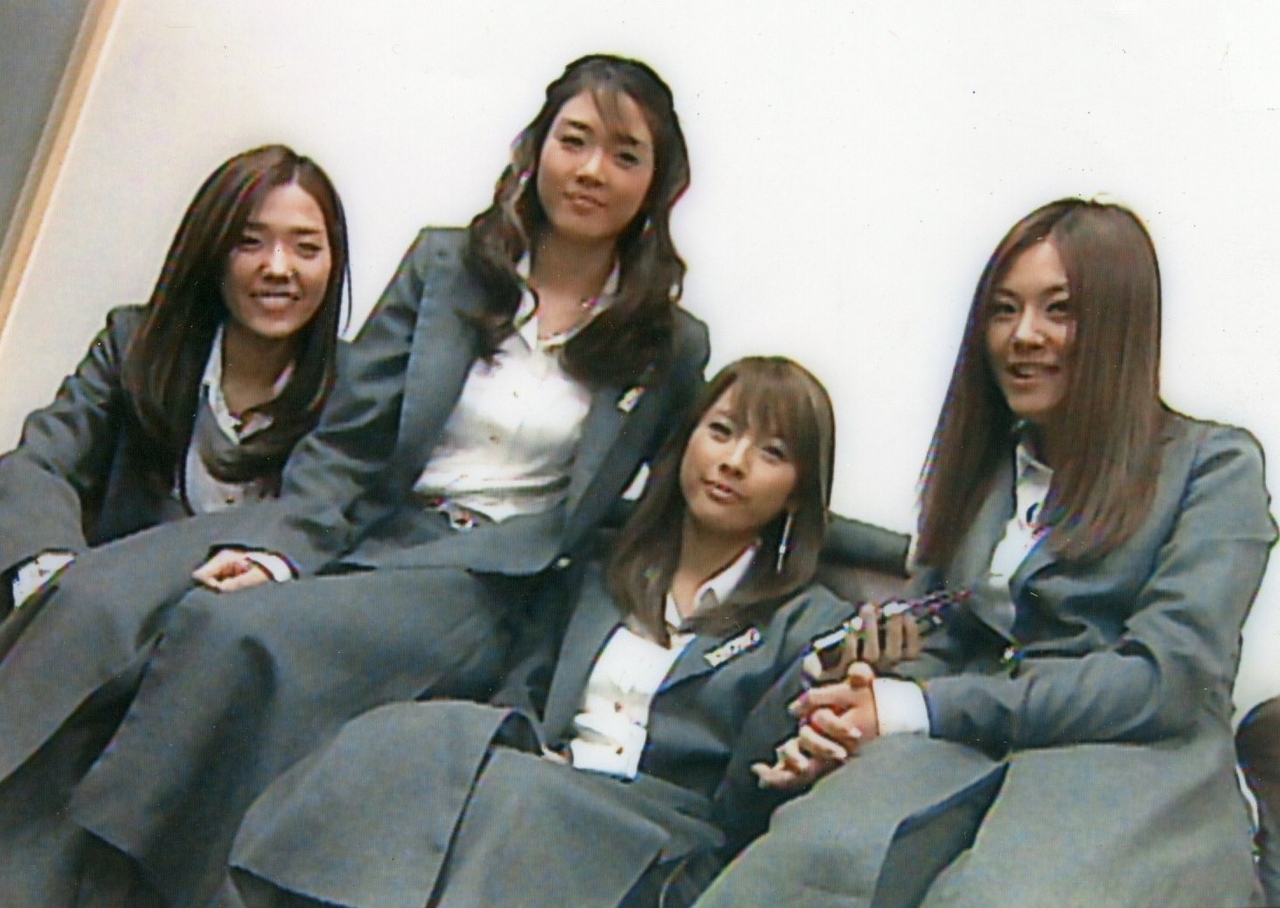 Fin.K.L in 2000 (The Korea Herald)