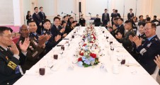 李대통령 “군사 주권 정상화해야…전작권 조속 환수로 지위 회복”