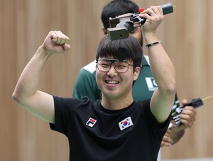 이건혁, 속사권총 개인·단체 석권…12년 만에 ‘金金’
