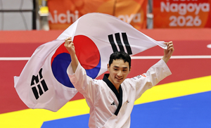 South Korea's Yun Kyu-sung wins gold in taekwondo poomsae at Asian Games
