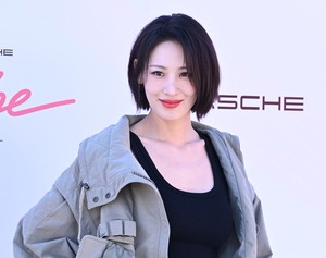 [포토] 수현 ‘단발 머리가 잘 어울리나요’