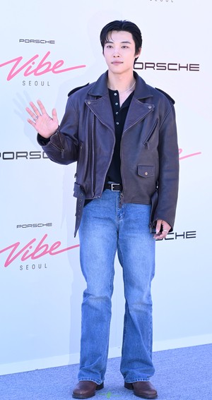 [포토] 우도환 ‘멋진 라이더 자켓 패션’