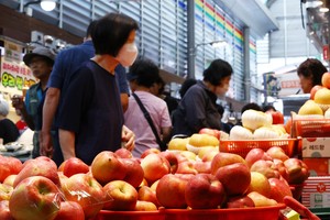 9월 소비자물가 2.9%↑ …기름값은 두 달 연속 14%대 상승