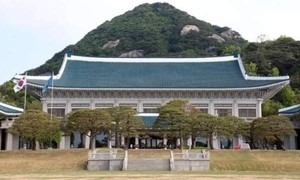 [속보]靑, 개천절 아침 北 탄도미사일 발사에 긴급안보회의…“즉각 중단”