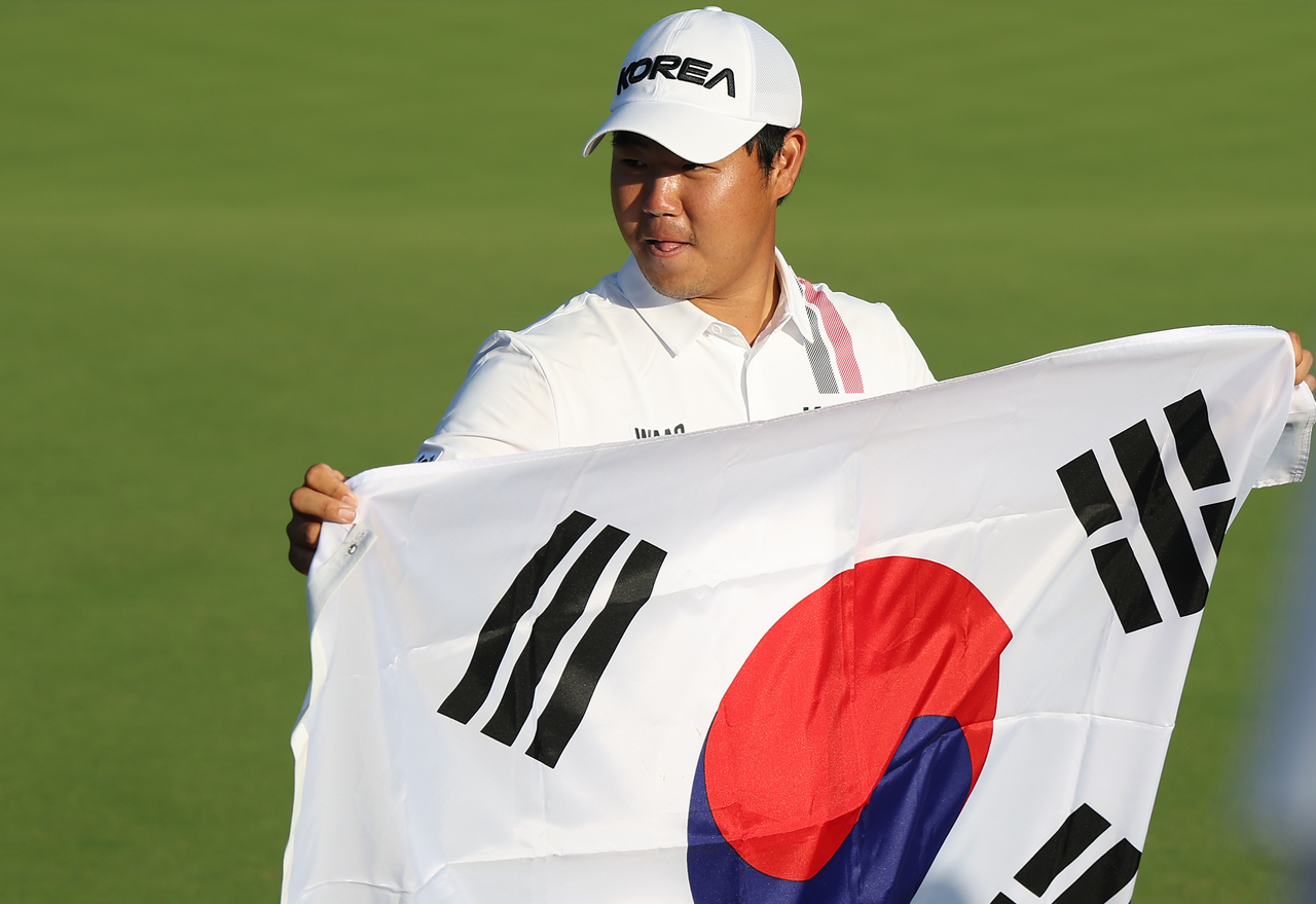 Kim Ju-hyung after winning the individual gold medal at the 2026 Aichi-Nagoya Asian Games. [Yonhap]