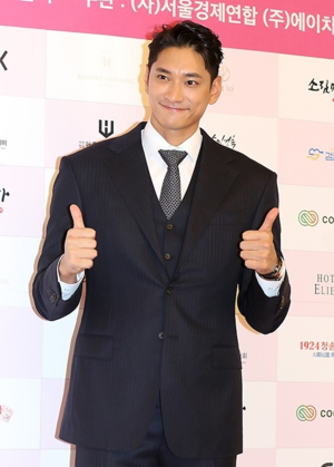 배구선수 김요한, ‘♥11살 연하’ 배우 오연희와 현커 됐다…“오늘부터 1일” 화답 (‘신랑수업2’)