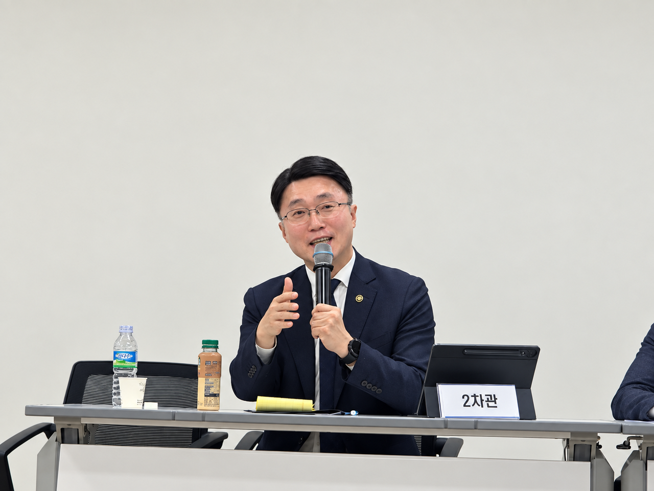 Second Vice Minister of Science and ICT Ryu Je-myung speaks at a press briefing in Seoul on Friday. (Jie Ye-eun/The Korea Herald)