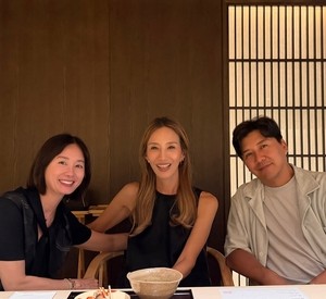 김민, 오연수♥손지창 사이에 떡하니 “화목한 부부 사이 갈라 놓음”
