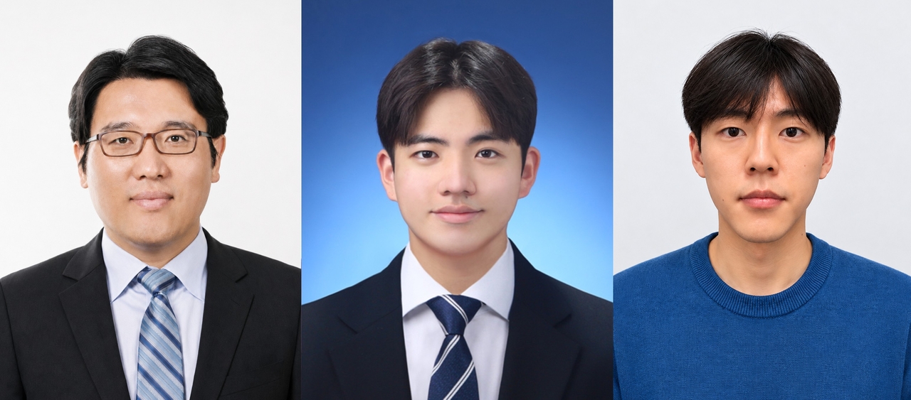 The UNIST research team behind the study: Professor Kim Tae-sung (from left), researcher Ji Seong-jun and Dr. Seo Sang-jin. [Provided by UNIST]