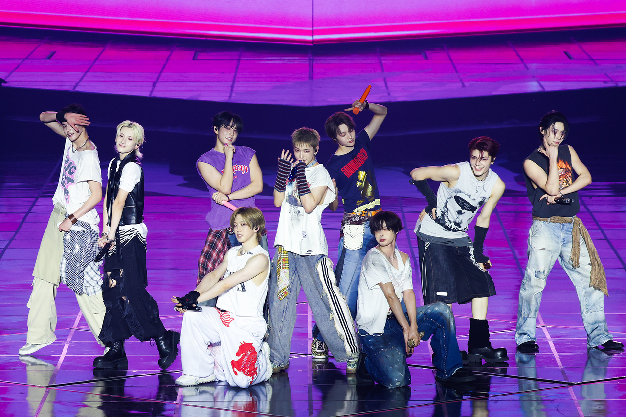 &Team performs during its “Blaze the Way” tour at KSPO Dome in Songpa-gu, southern Seoul, Sunday. (YX Labels)