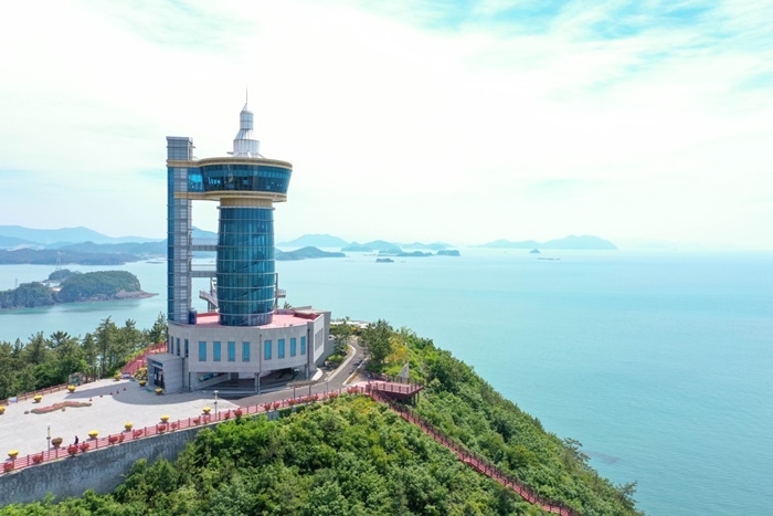 고흥군 영남면 우주발사전망대 전경.