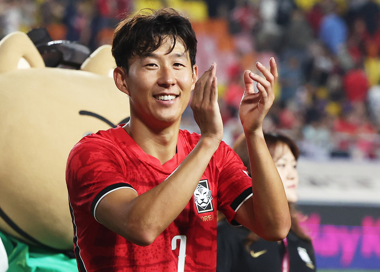 [속보] 손흥민, A매치 59호골 폭발…차범근 넘어 ‘한국인 男 최다’ 신기록