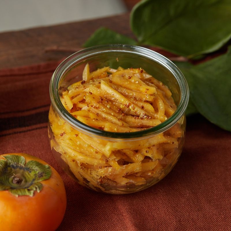 Persimmon rapee (W Table)