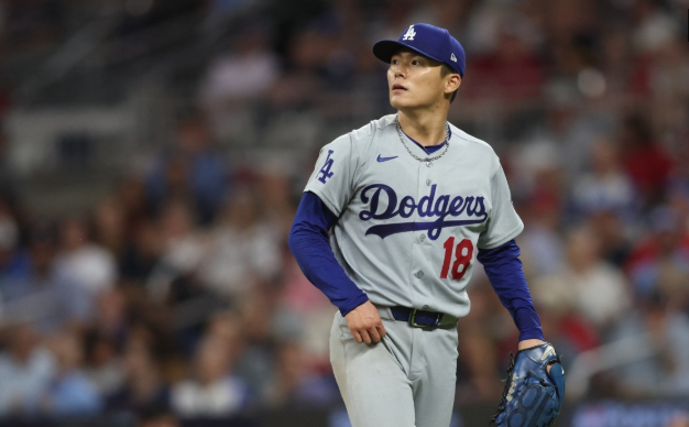 Los Angeles Dodgers starting pitcher Yoshinobu Yamamoto    (Yonhap)
