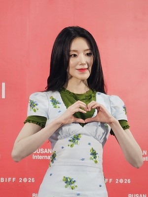 [제31회BIFF]‘오래오래 행복하게’ 감독 “슈화, 카메라와 오래 지낸 만큼 오랫동안 연기해왔다 생각”
