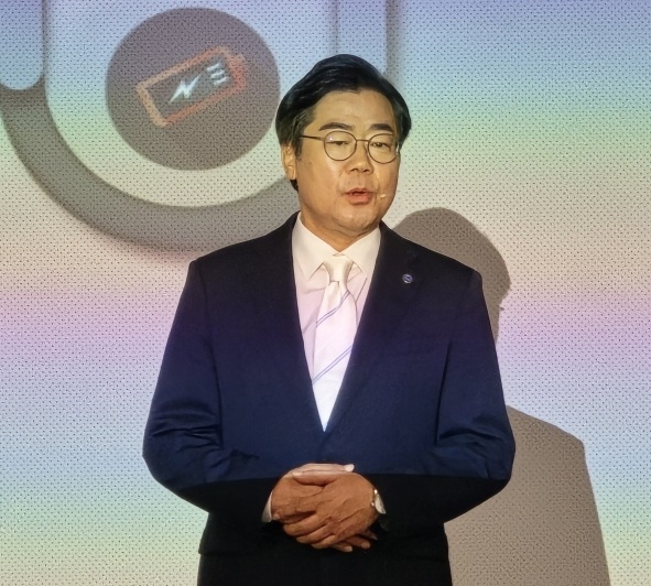 박찬대 인천시장이 7일 열린 ‘민선9기 출범 100일 언론과의 대화’에서 ‘인천 리레이팅(Re-rating)’ 구상에 대해 설명하고 있다.