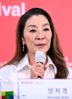 [포토] 양자경, 기자회견 왔어요