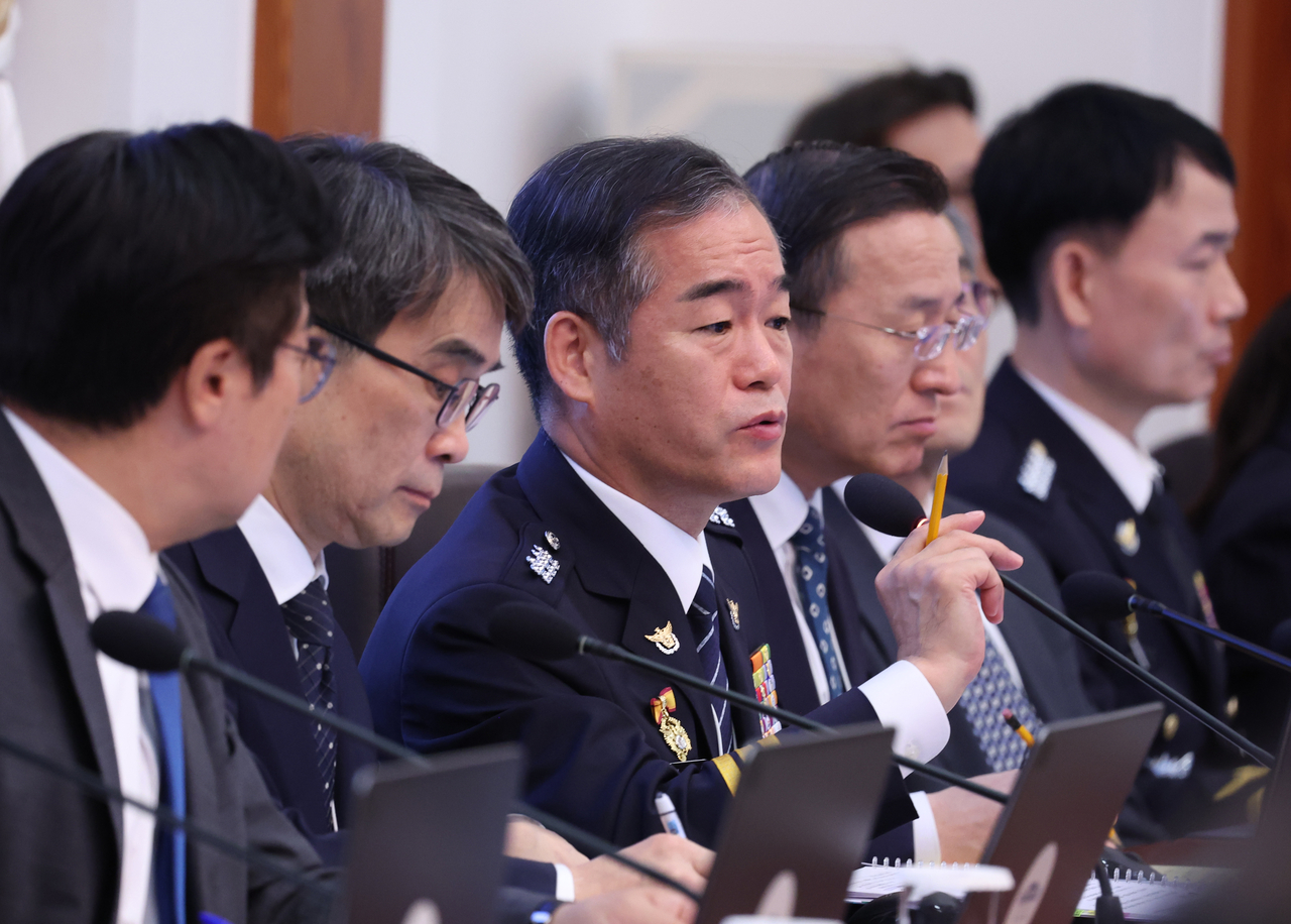 김종철 경찰청장 직무대행이 지난 6일 청와대에서 이재명 대통령 주재로 열린 국무회의에서 발언하고 있다. [연합]